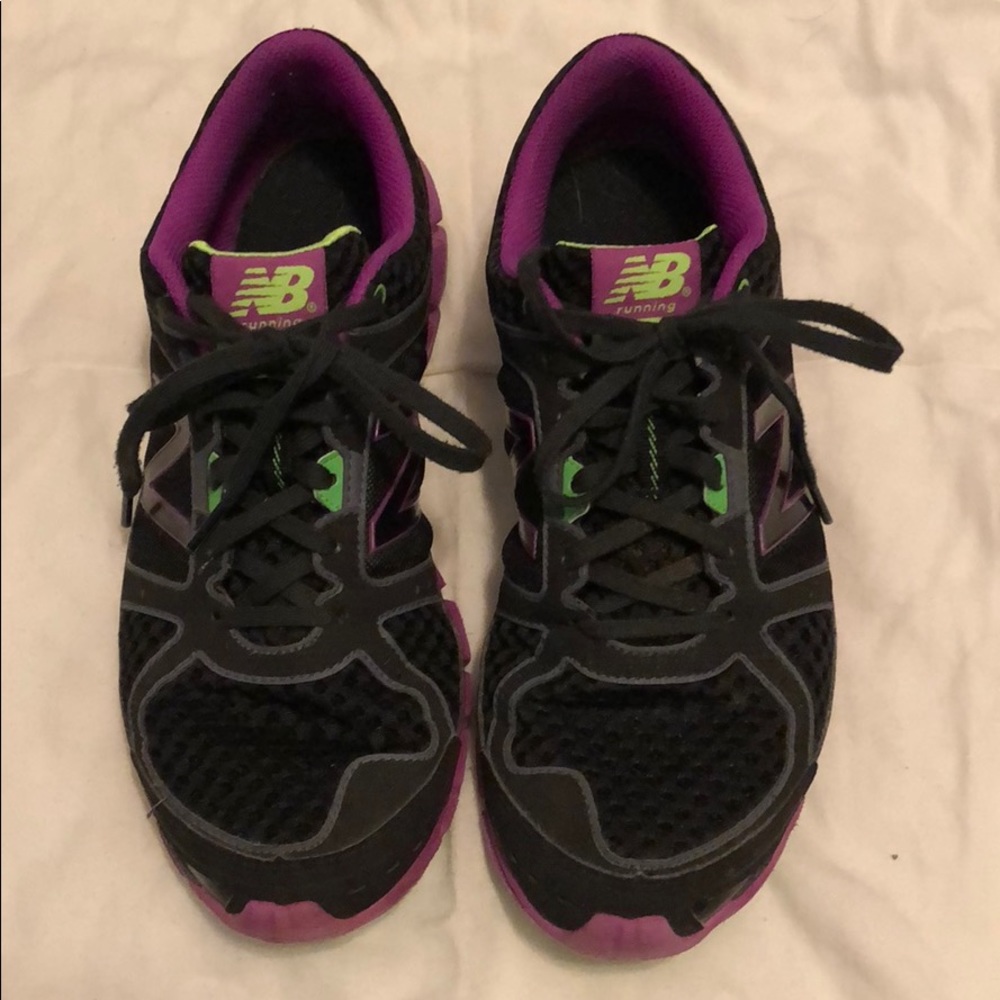 New Balance 750 v1 Running Shoes Size 9